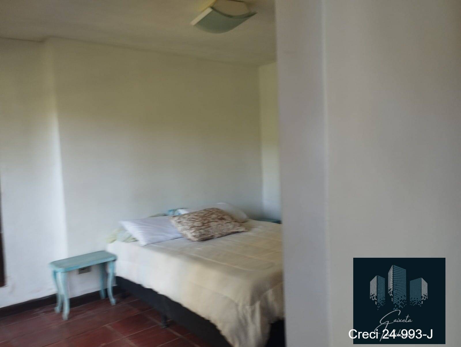 Chácara à venda com 4 quartos, 900m² - Foto 6