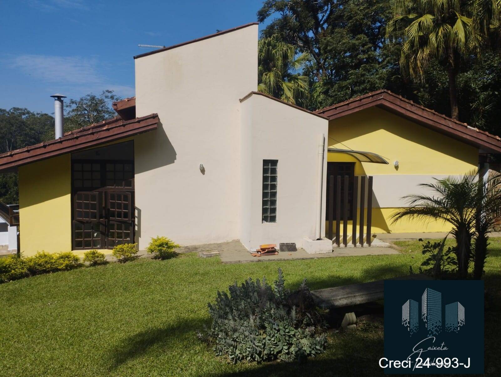Chácara à venda com 4 quartos, 900m² - Foto 8