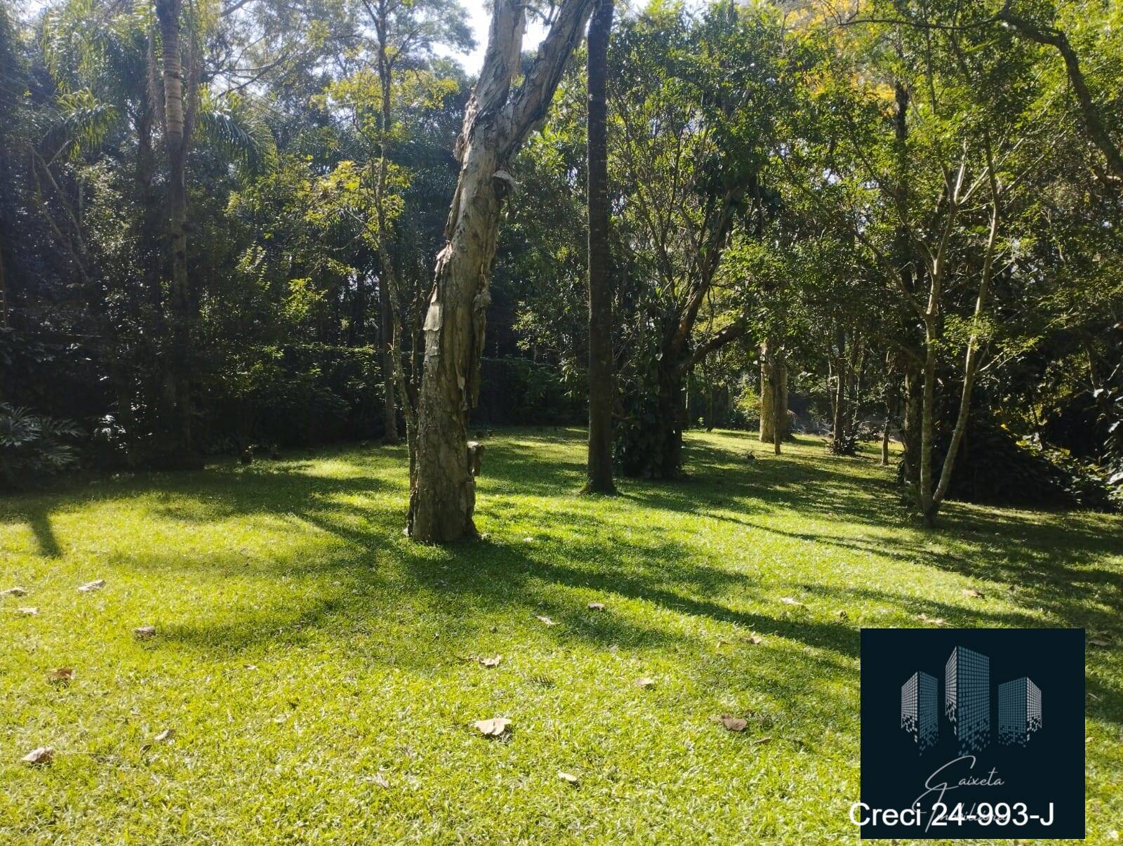 Chácara à venda com 4 quartos, 900m² - Foto 40