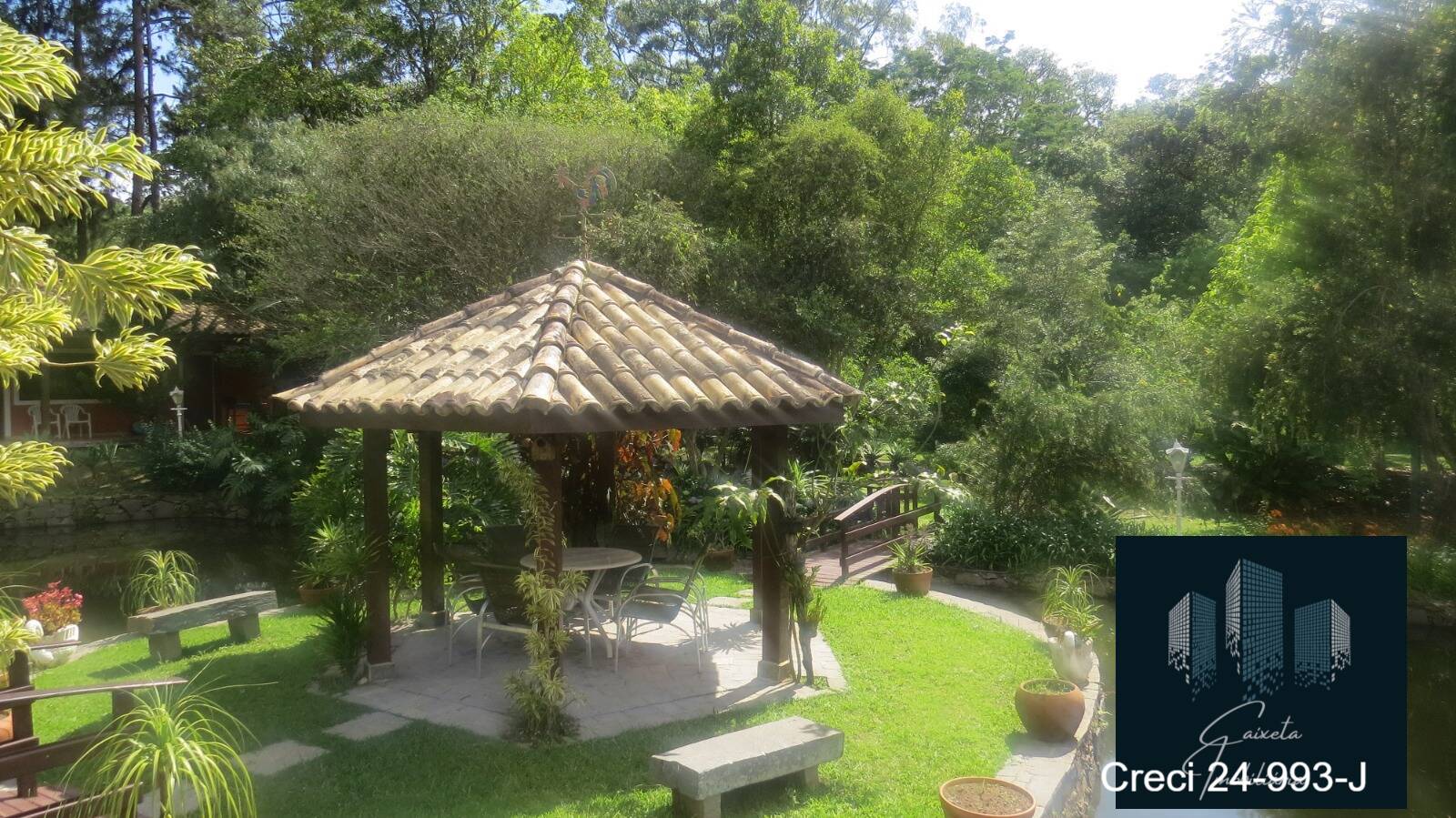 Chácara à venda com 4 quartos, 350m² - Foto 3