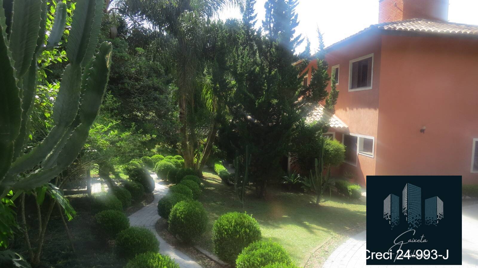 Chácara à venda com 4 quartos, 350m² - Foto 5