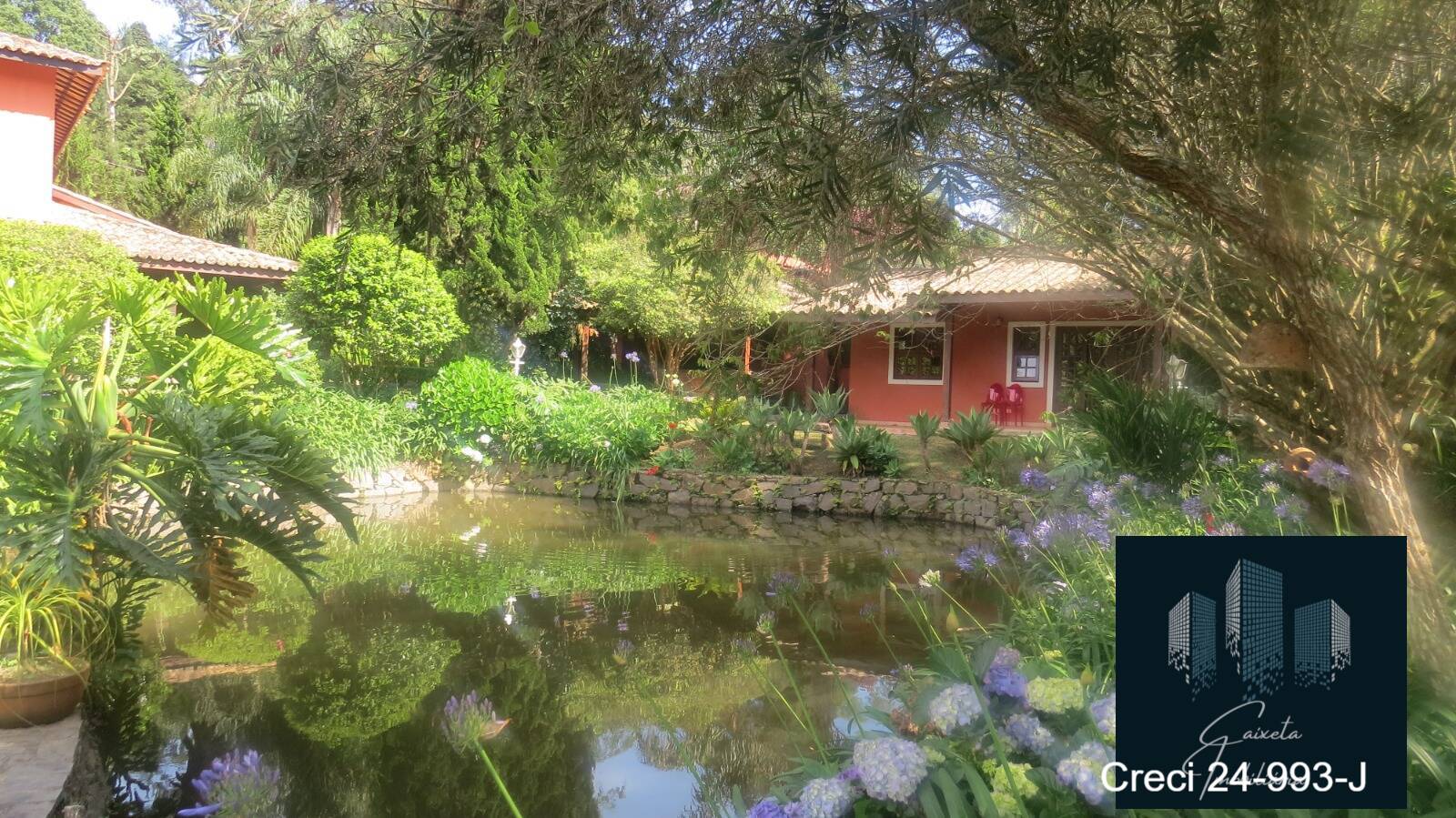 Chácara à venda com 4 quartos, 350m² - Foto 8