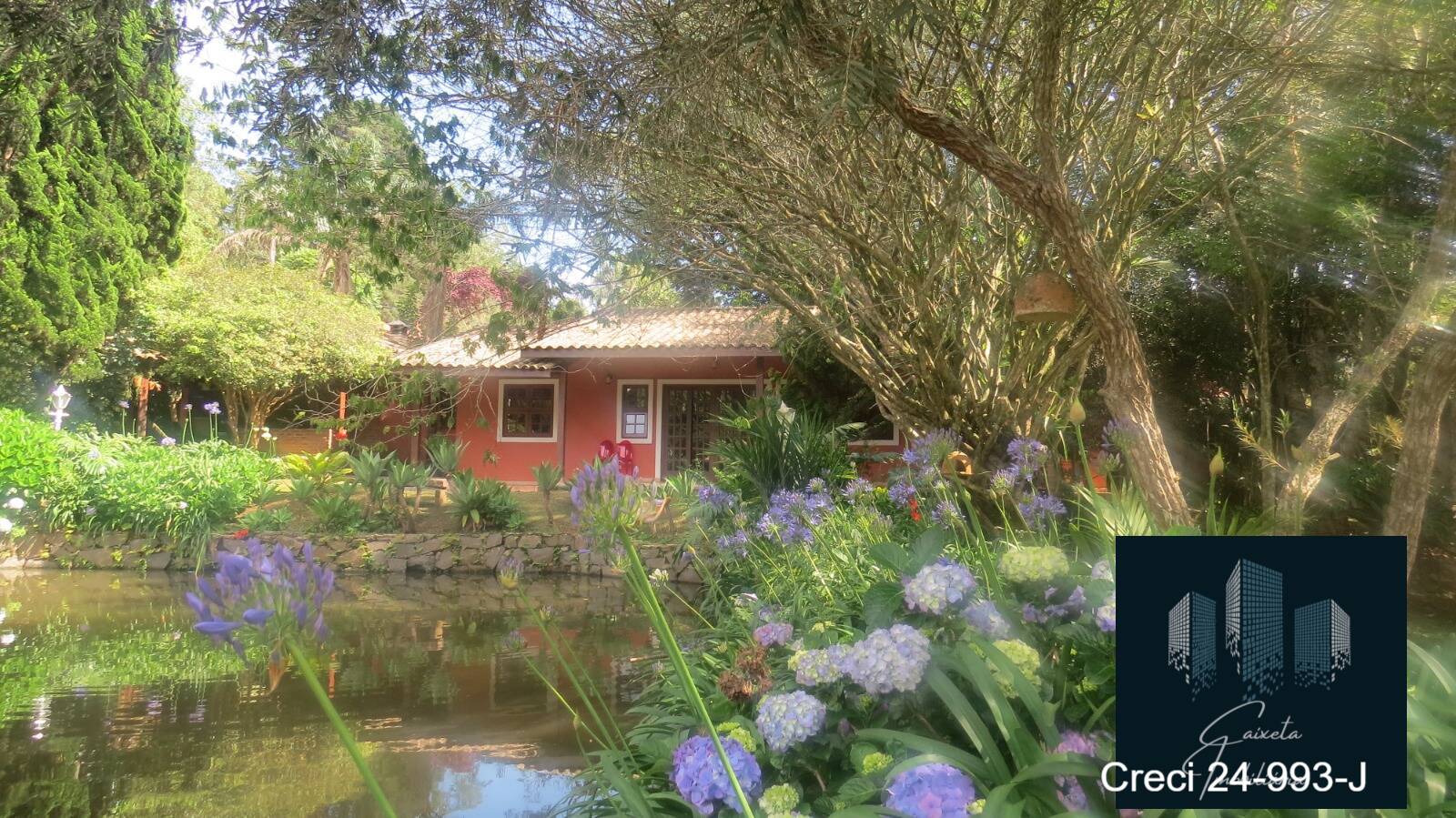 Chácara à venda com 4 quartos, 350m² - Foto 16