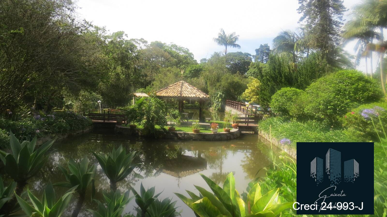 Chácara à venda com 4 quartos, 350m² - Foto 21