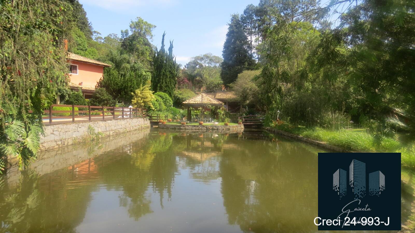 Chácara à venda com 4 quartos, 350m² - Foto 24