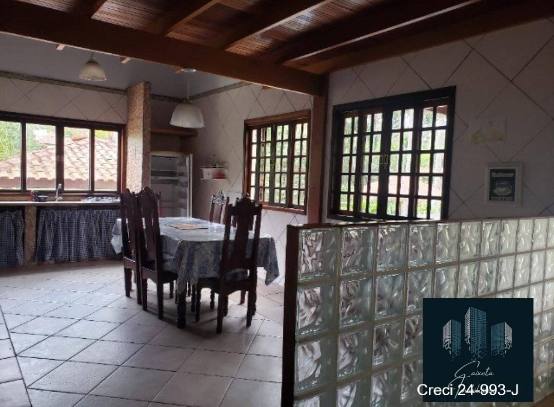 Chácara à venda com 4 quartos, 2700m² - Foto 4