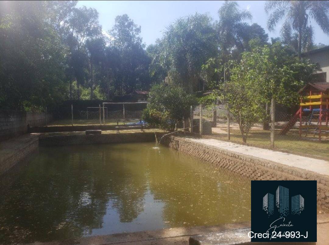 Chácara à venda com 4 quartos, 2700m² - Foto 13