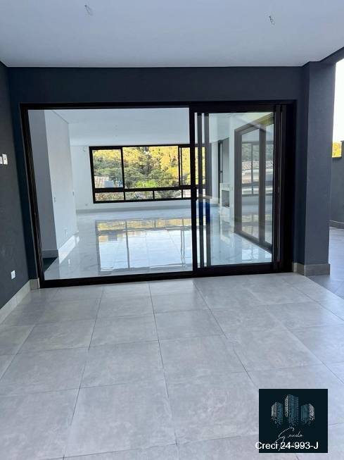 Casa em condomínio para Venda em Santana de Parnaíba - 2