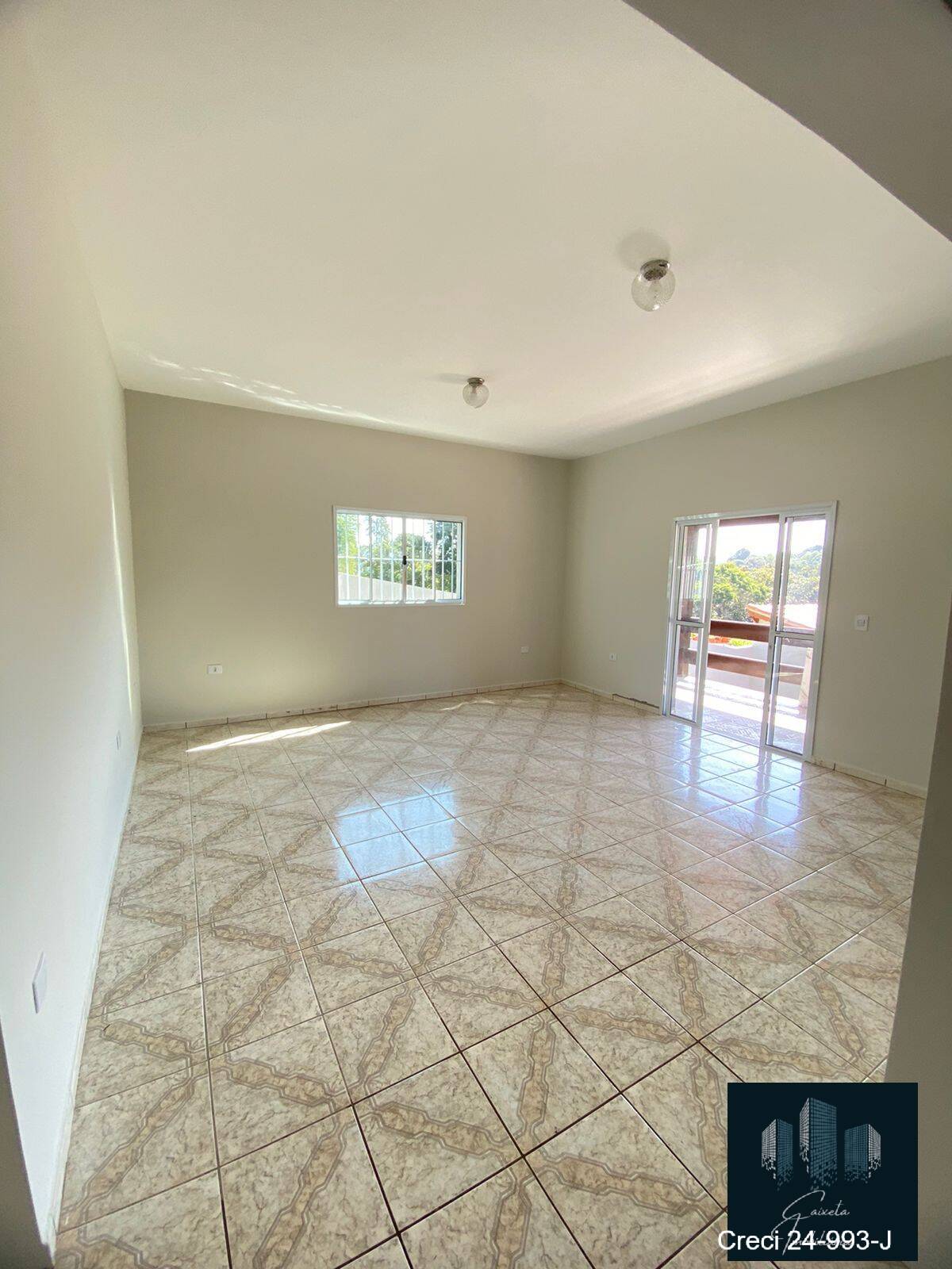 Chácara à venda com 3 quartos, 2000m² - Foto 8