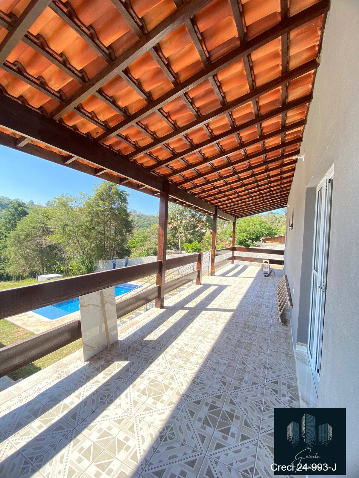 Chácara à venda com 3 quartos, 2000m² - Foto 2