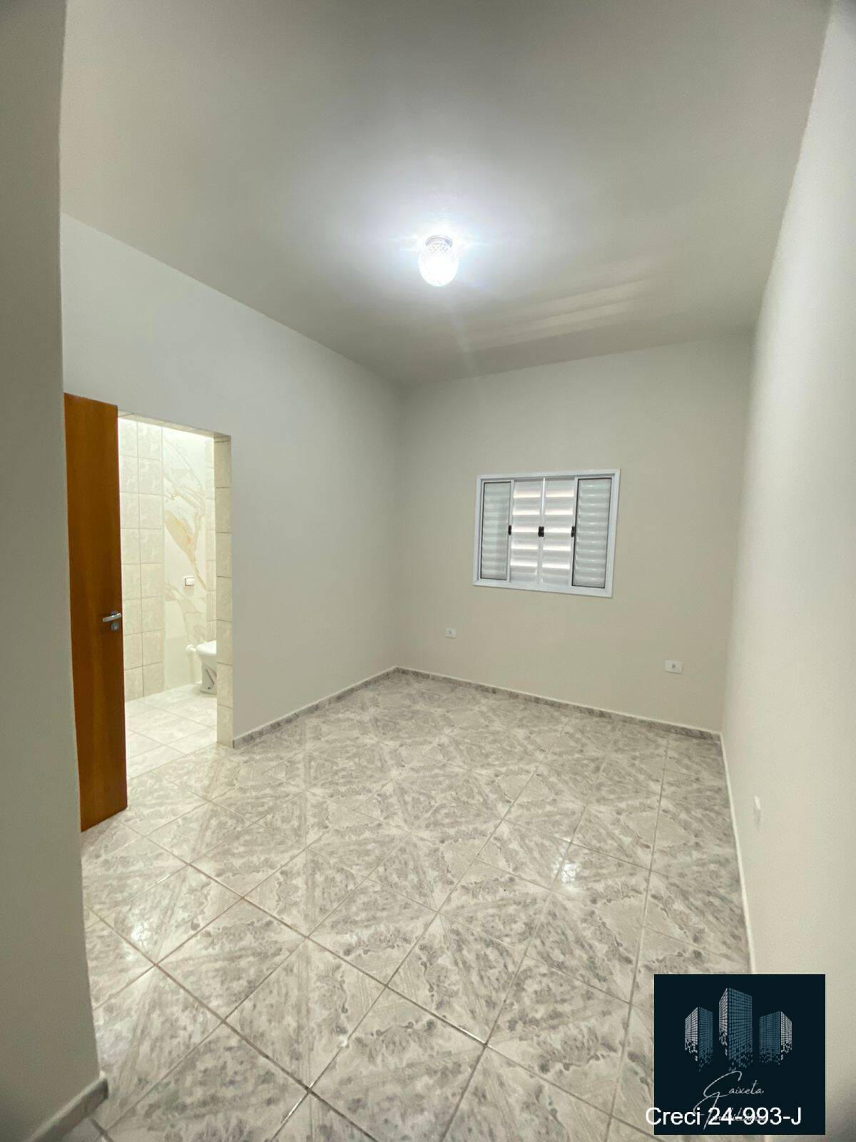 Chácara à venda com 3 quartos, 2000m² - Foto 14