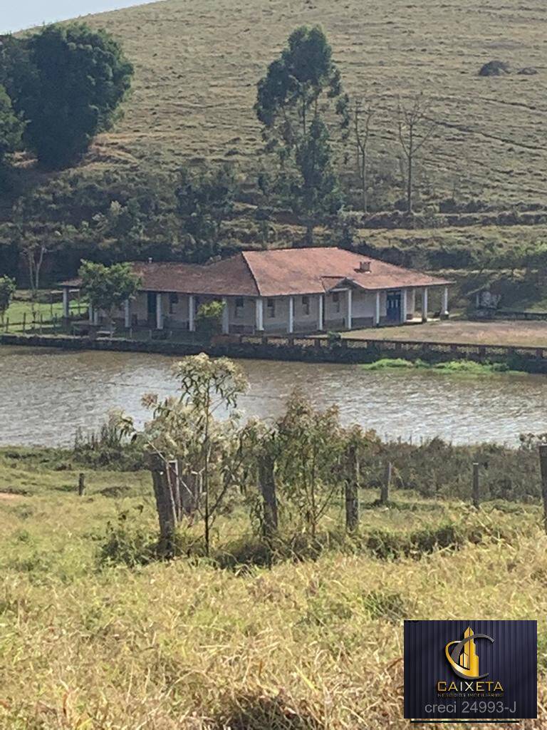 Fazenda à venda com 5 quartos, 1800000m² - Foto 3