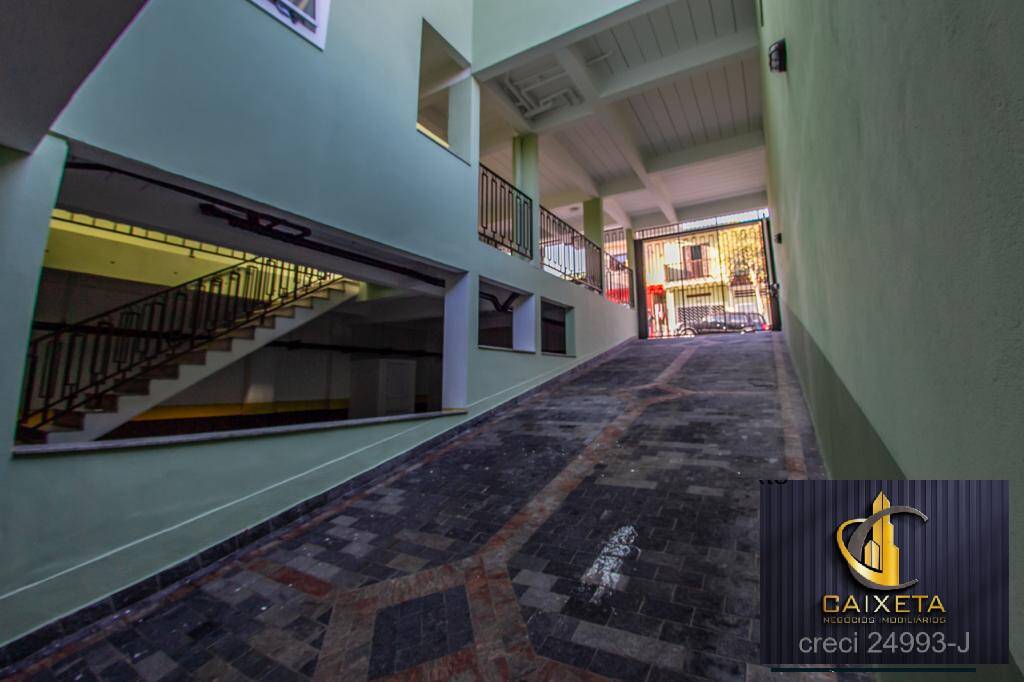 Apartamento para alugar com 2 quartos, 70m² - Foto 15