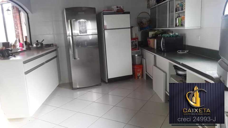 Sítio à venda com 9 quartos, 25000m² - Foto 14