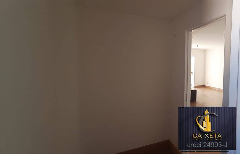 Apartamento para Venda em Santana de Parnaíba - 4
