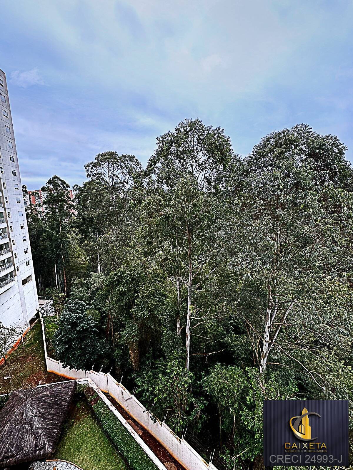Apartamento para Venda em Santana de Parnaíba - 28