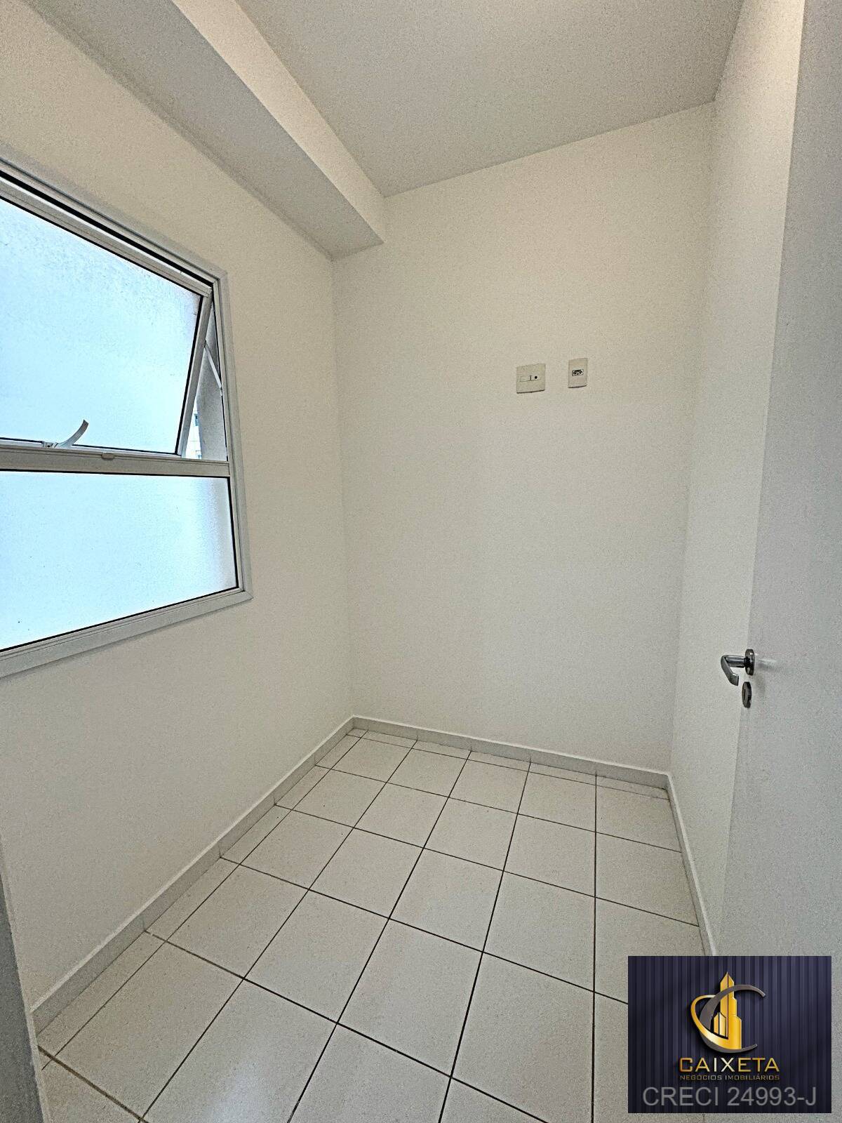 Apartamento para Venda em Santana de Parnaíba - 17