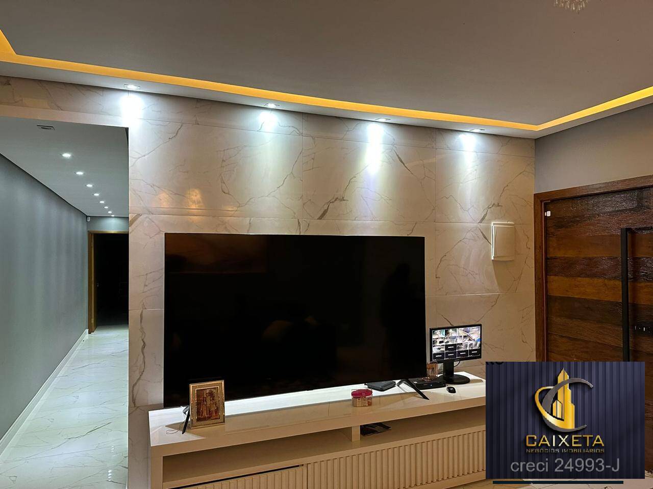 Chácara à venda com 3 quartos, 420m² - Foto 22