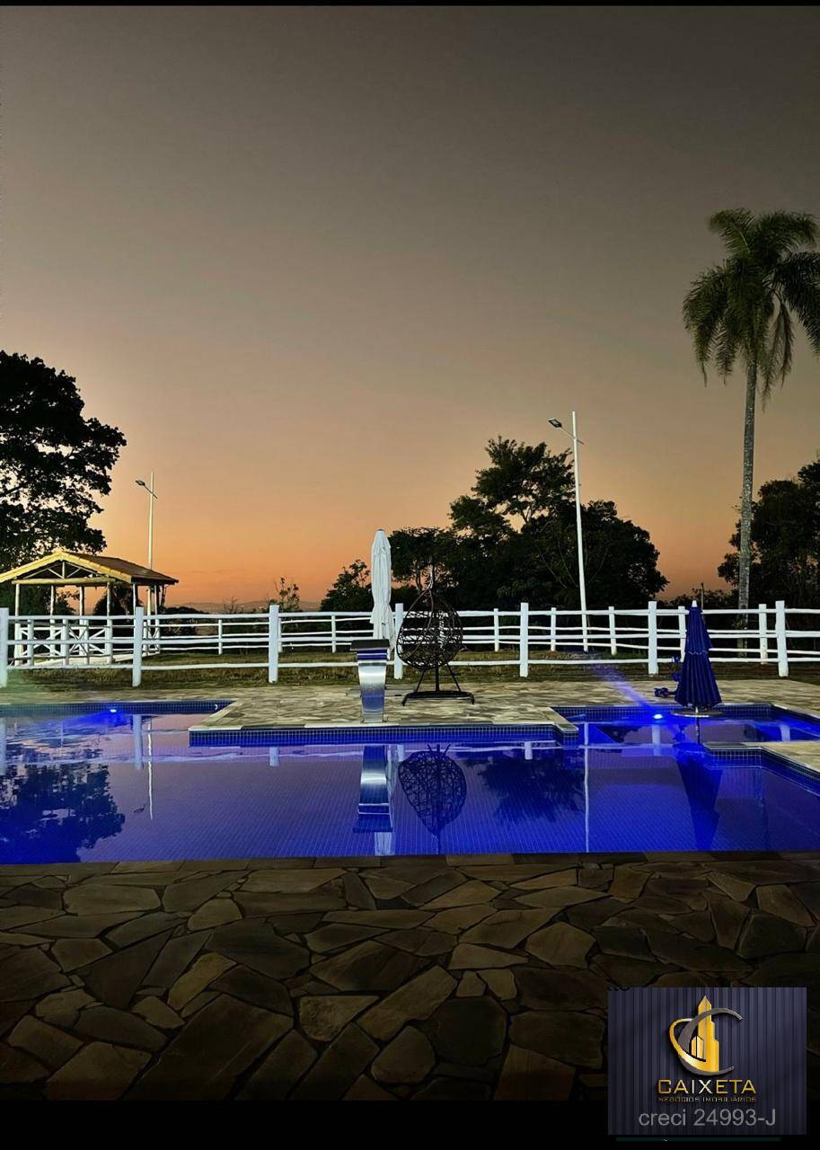 Chácara à venda com 3 quartos, 420m² - Foto 8