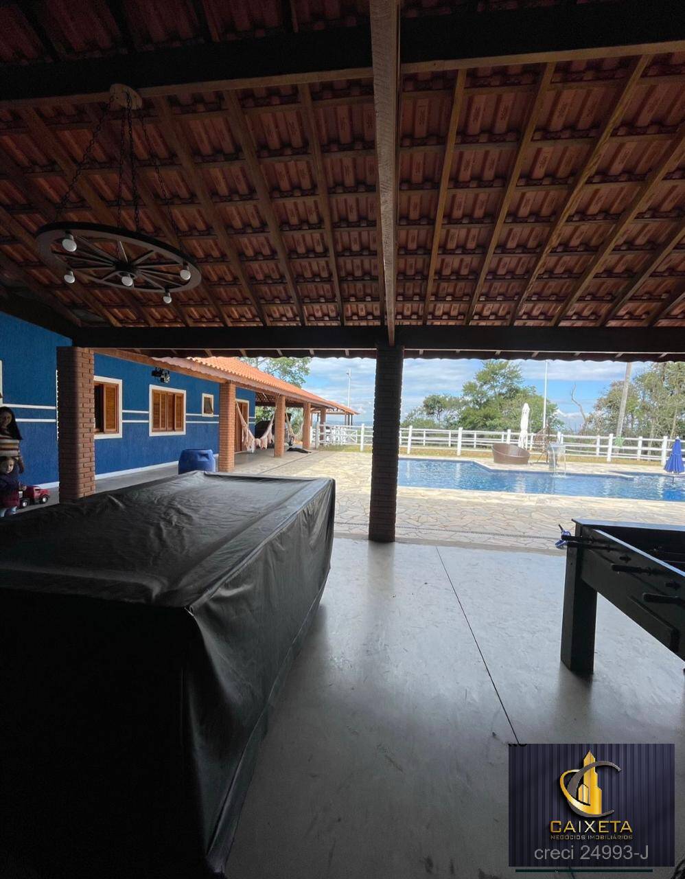 Chácara à venda com 3 quartos, 420m² - Foto 17