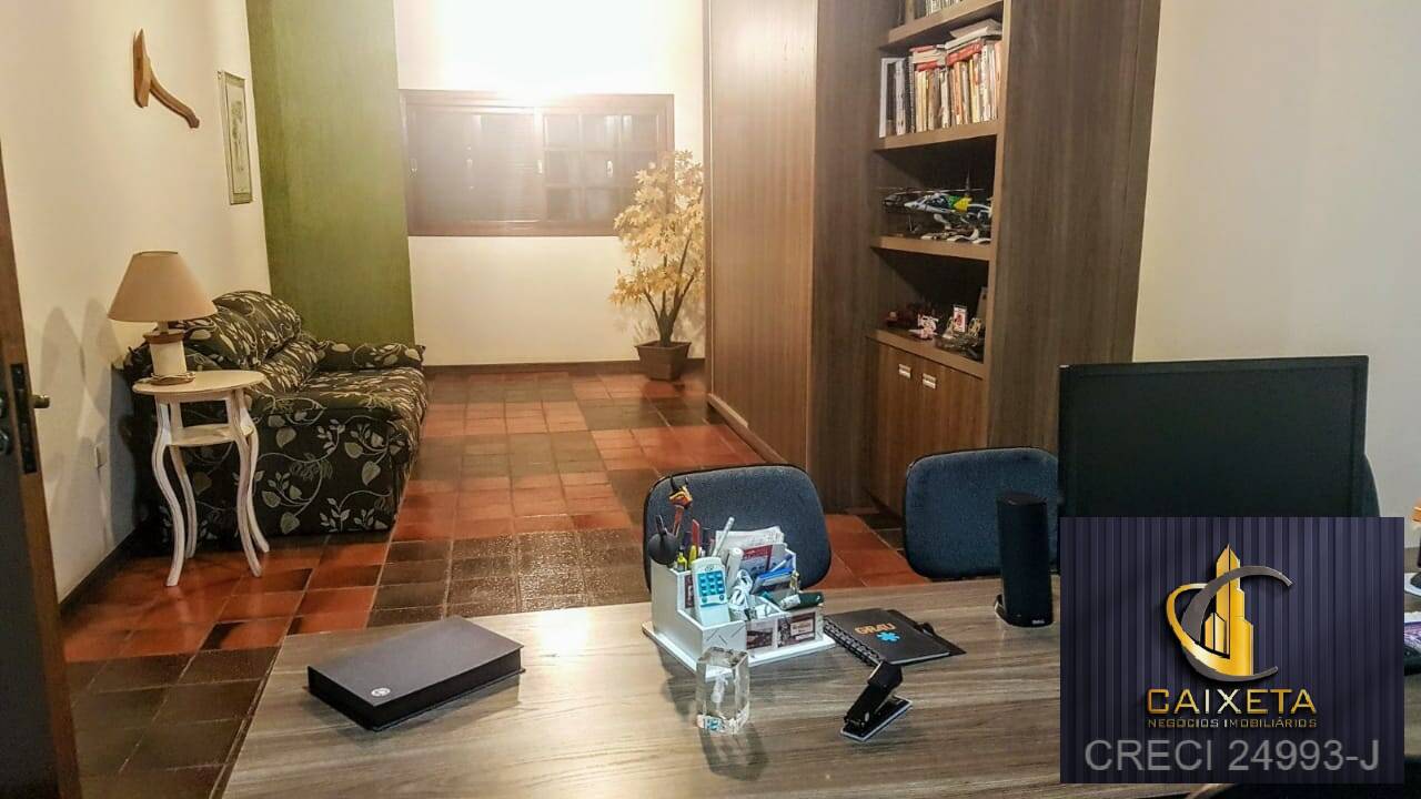 Chácara à venda com 6 quartos, 1156m² - Foto 46