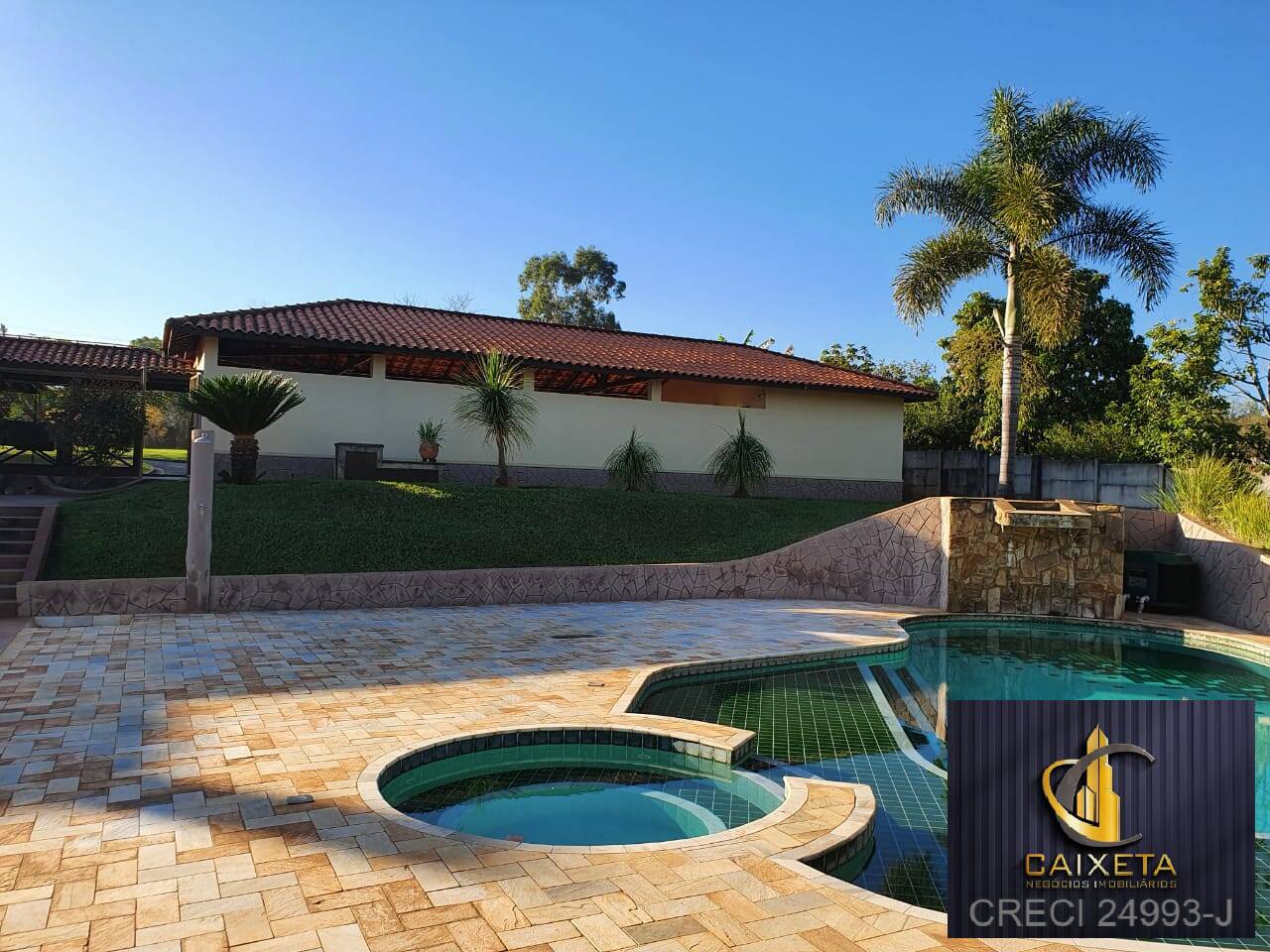 Chácara à venda com 6 quartos, 1156m² - Foto 16