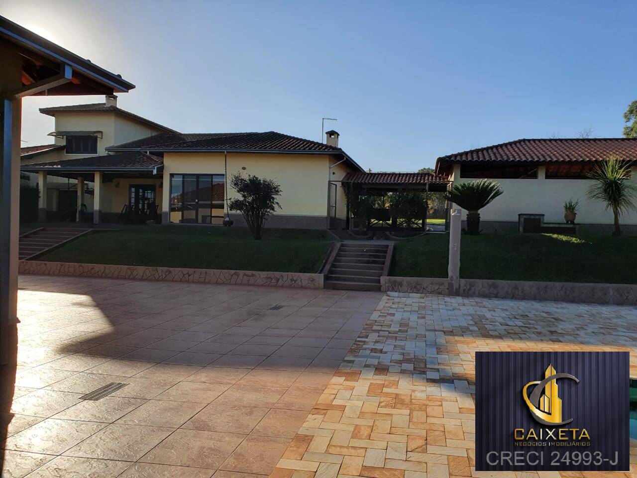 Chácara à venda com 6 quartos, 1156m² - Foto 15