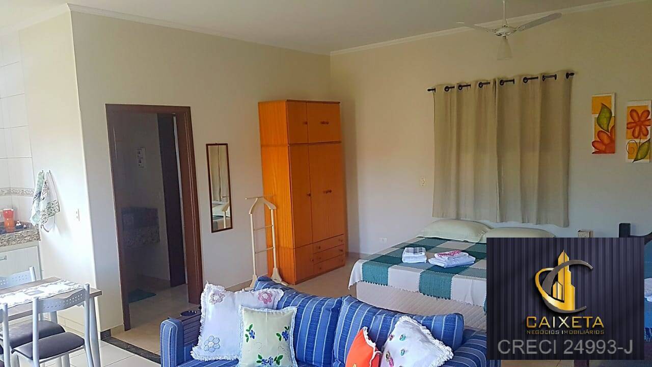 Chácara à venda com 6 quartos, 1156m² - Foto 30