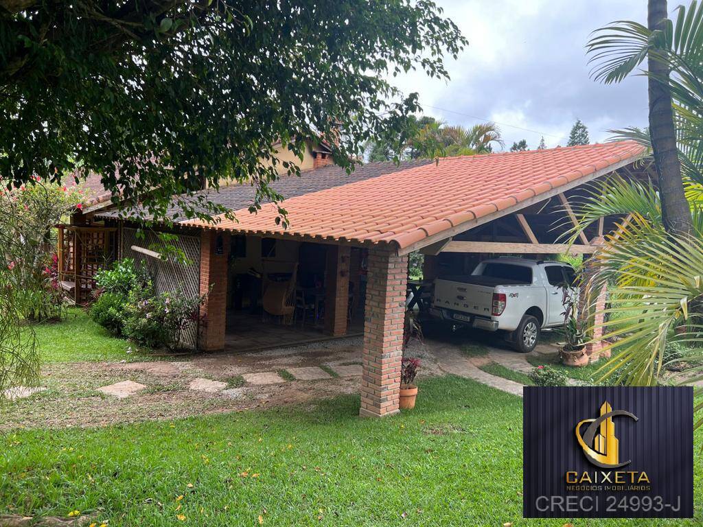 Chácara à venda com 6 quartos, 300m² - Foto 40