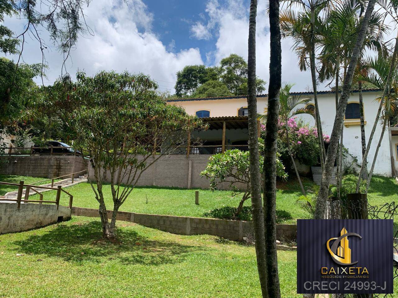 Apartamento à venda com 3 quartos, 250m² - Foto 8