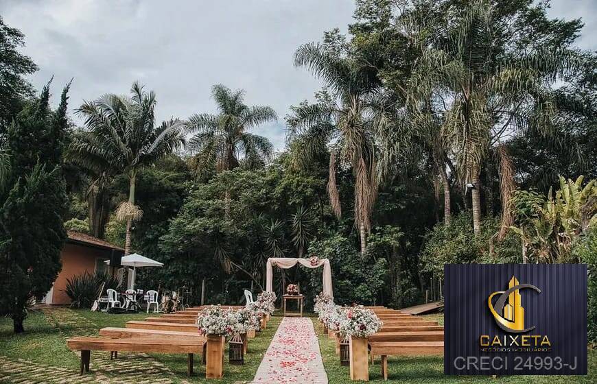 Chácara à venda com 14 quartos, 1500m² - Foto 9