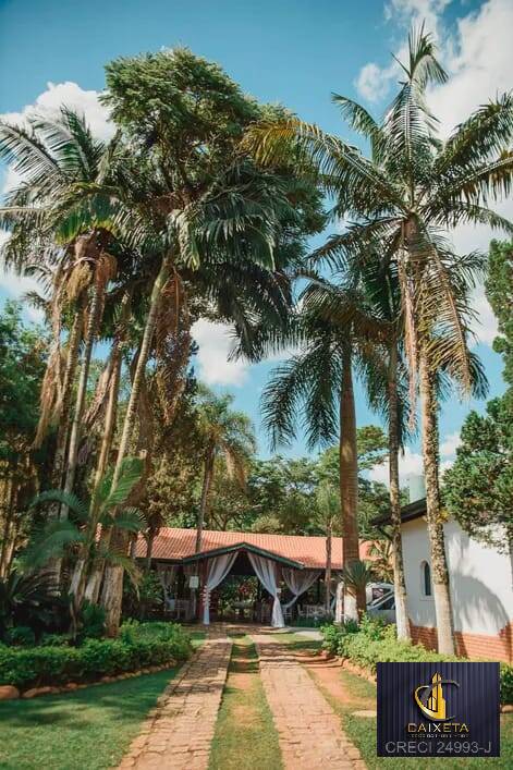 Chácara à venda com 14 quartos, 1500m² - Foto 42