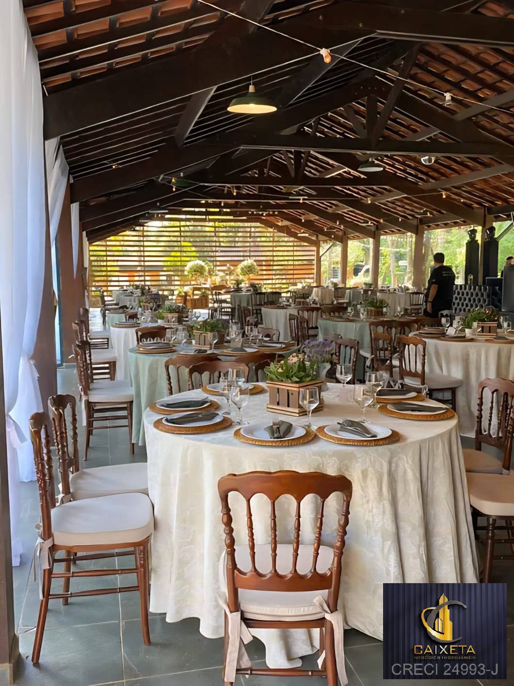 Chácara à venda com 14 quartos, 1500m² - Foto 49
