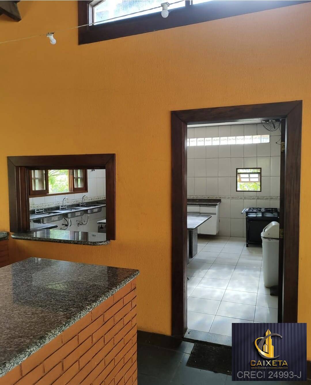 Chácara à venda com 14 quartos, 1500m² - Foto 53