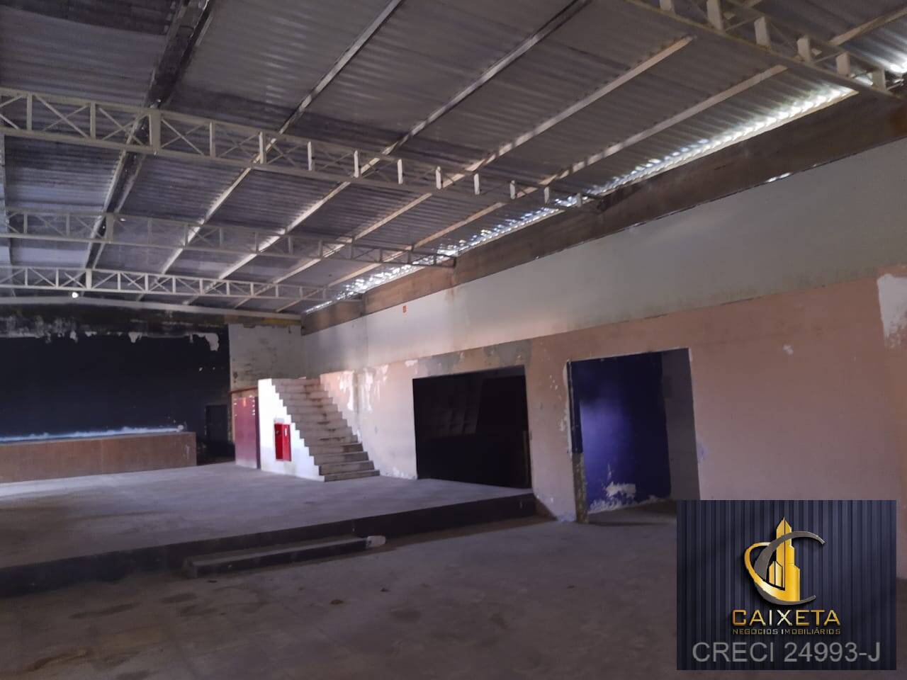 Depósito-Galpão, 800 m² - Foto 1