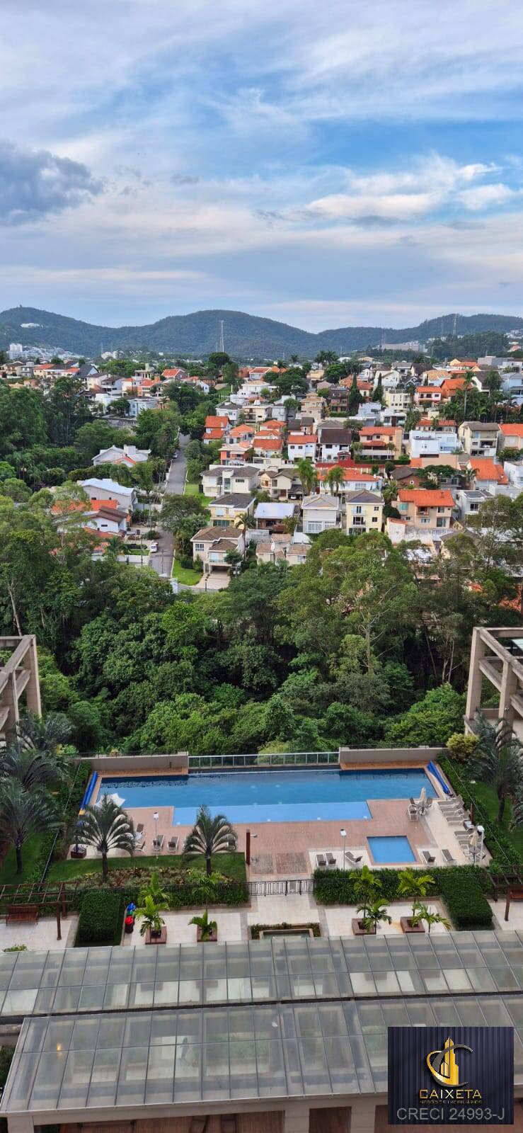 Apartamento à venda com 3 quartos, 107m² - Foto 12