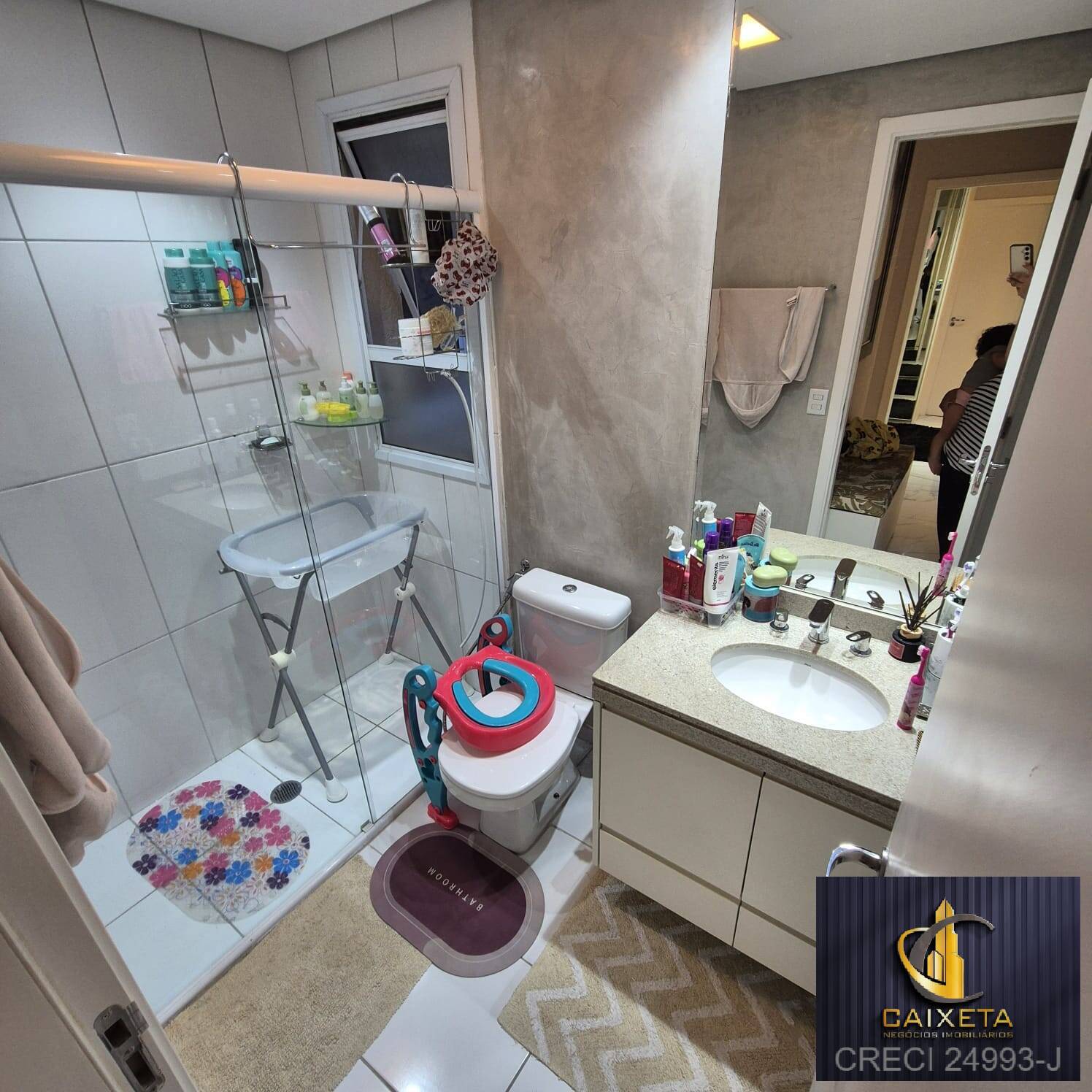 Apartamento à venda com 3 quartos, 107m² - Foto 17