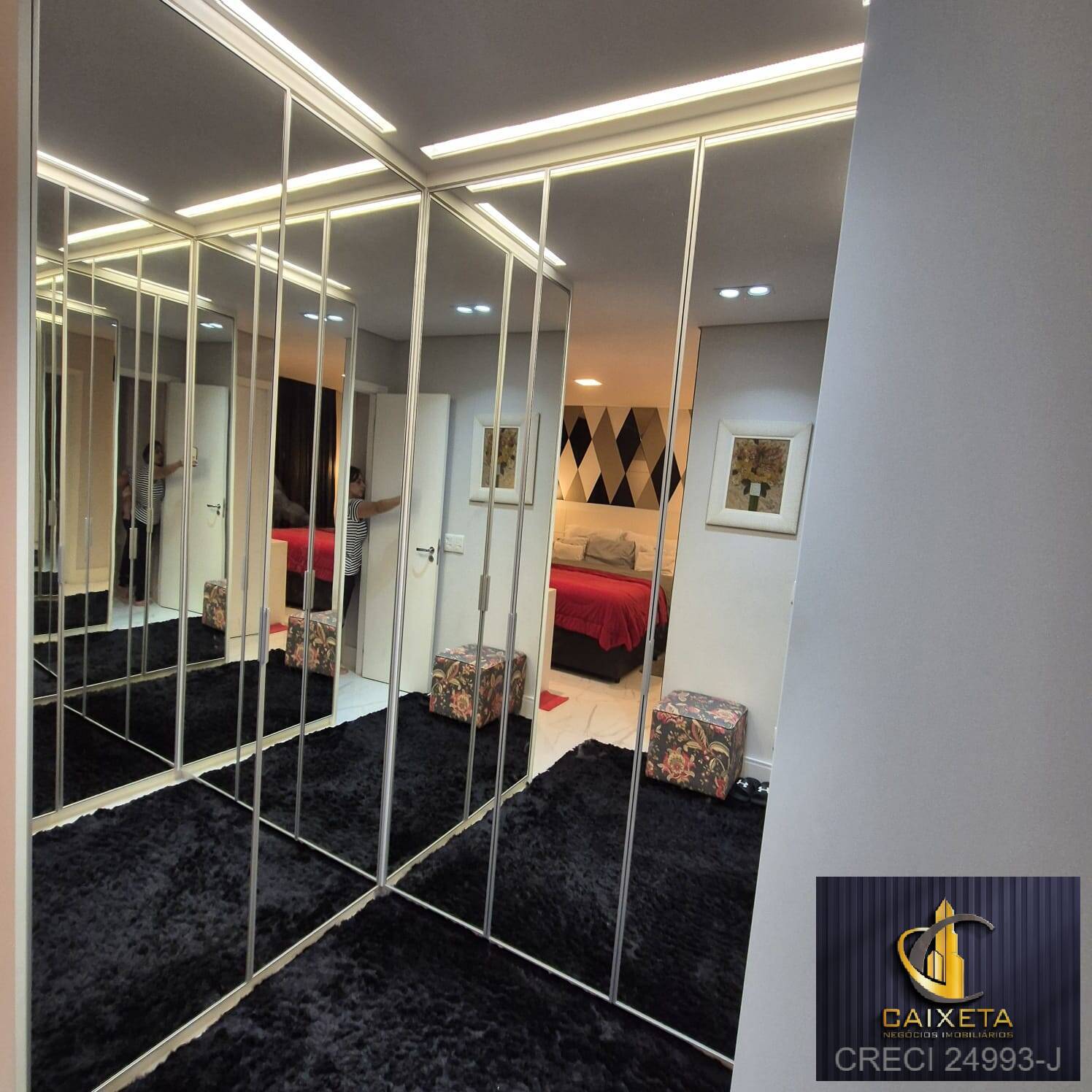 Apartamento à venda com 3 quartos, 107m² - Foto 19