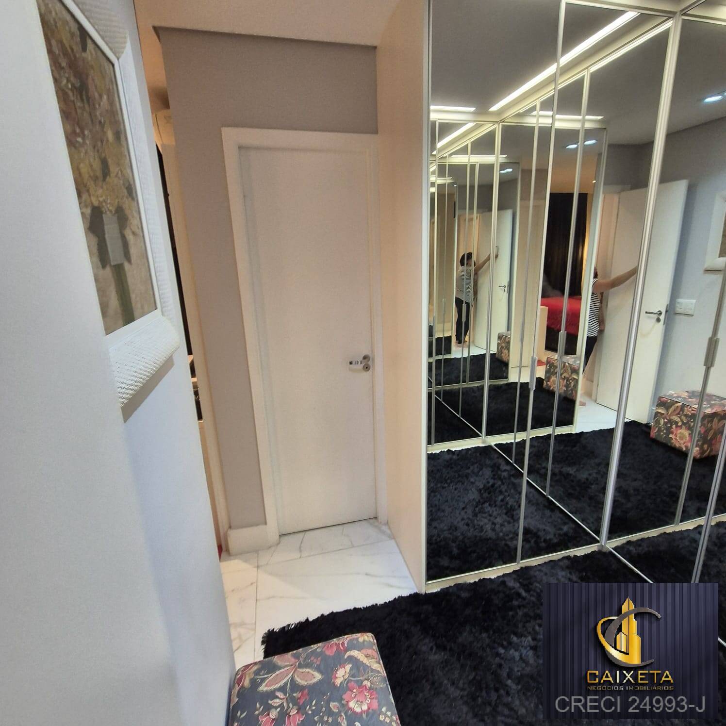 Apartamento à venda com 3 quartos, 107m² - Foto 18