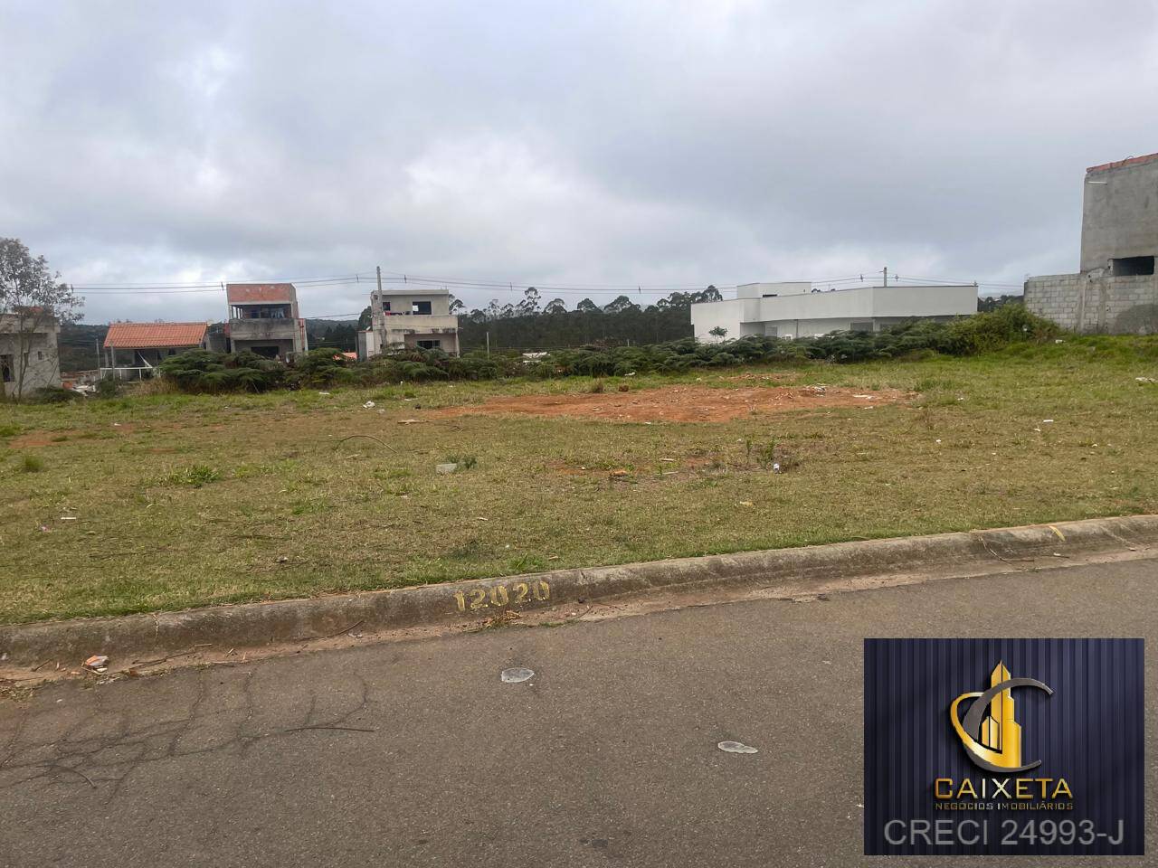 Área para Venda em Cotia - 3