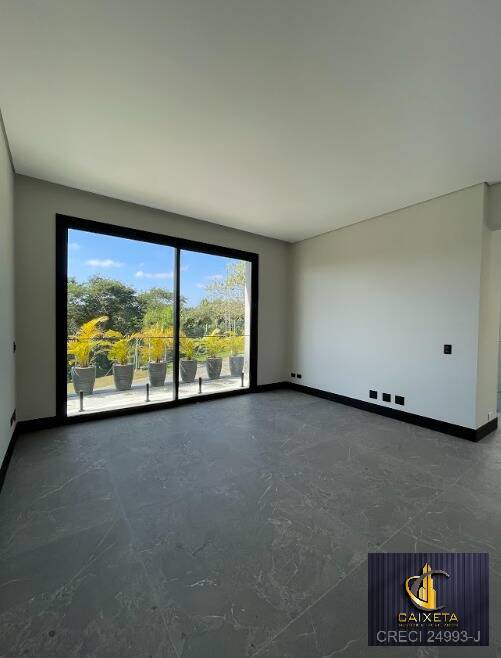 Casa, 4 quartos, 566 m² - Foto 2