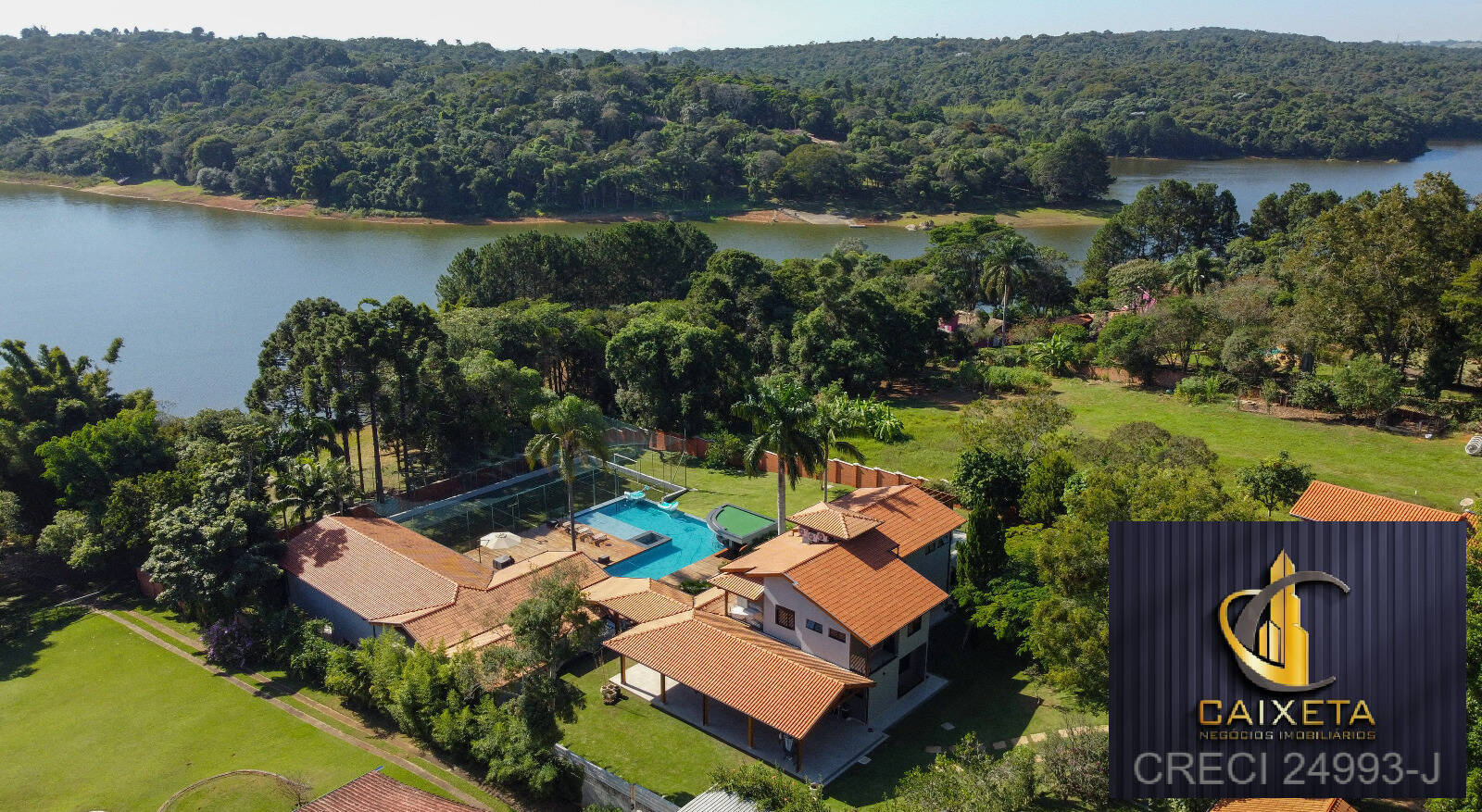 Chácara, 10 quartos, 4333 m² - Foto 1