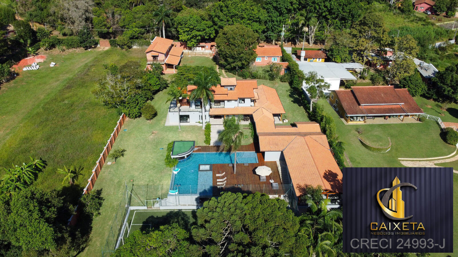 Chácara, 10 quartos, 4333 m² - Foto 16