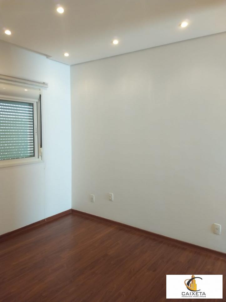 Apartamento para Venda em Santana de Parnaíba - 8