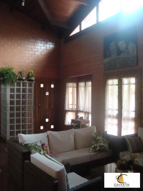 Casa de Condomínio à venda com 3 quartos, 210m² - Foto 5