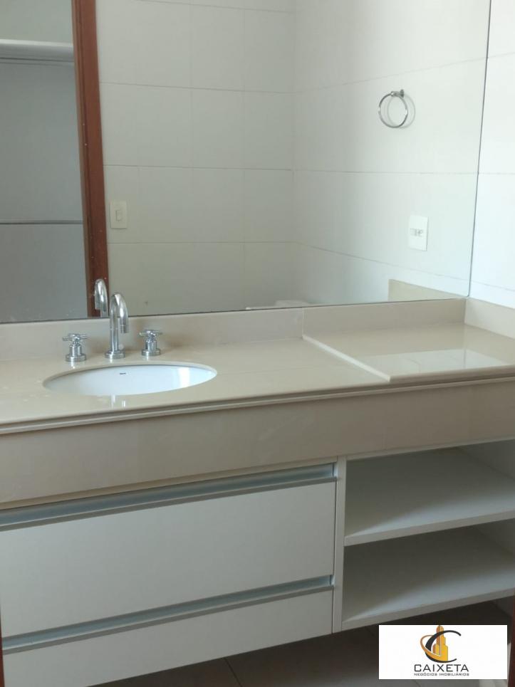 Apartamento para Venda em Santana de Parnaíba - 4