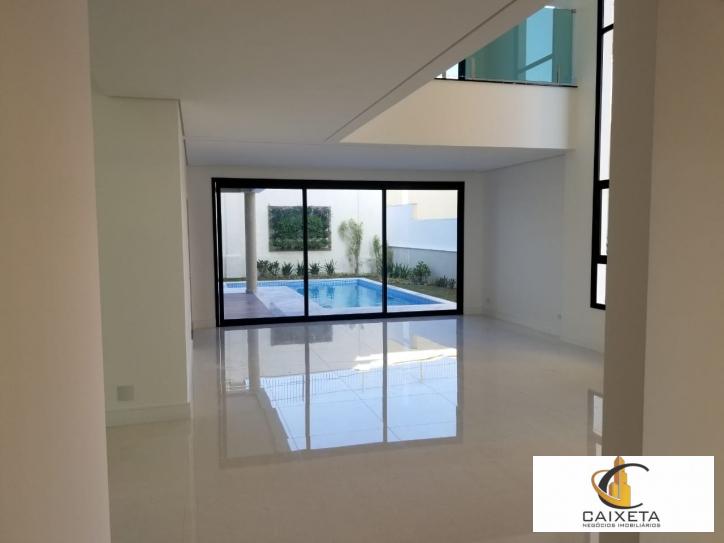 Casa para Venda em Santana de Parnaíba - 6