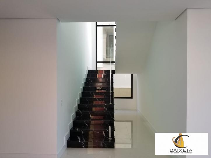 Casa para Venda em Santana de Parnaíba - 11