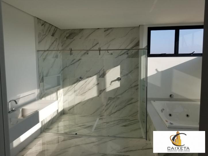 Casa para Venda em Santana de Parnaíba - 18