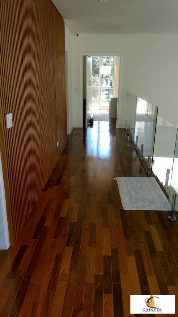 Casa para Venda em Santana de Parnaíba - 6